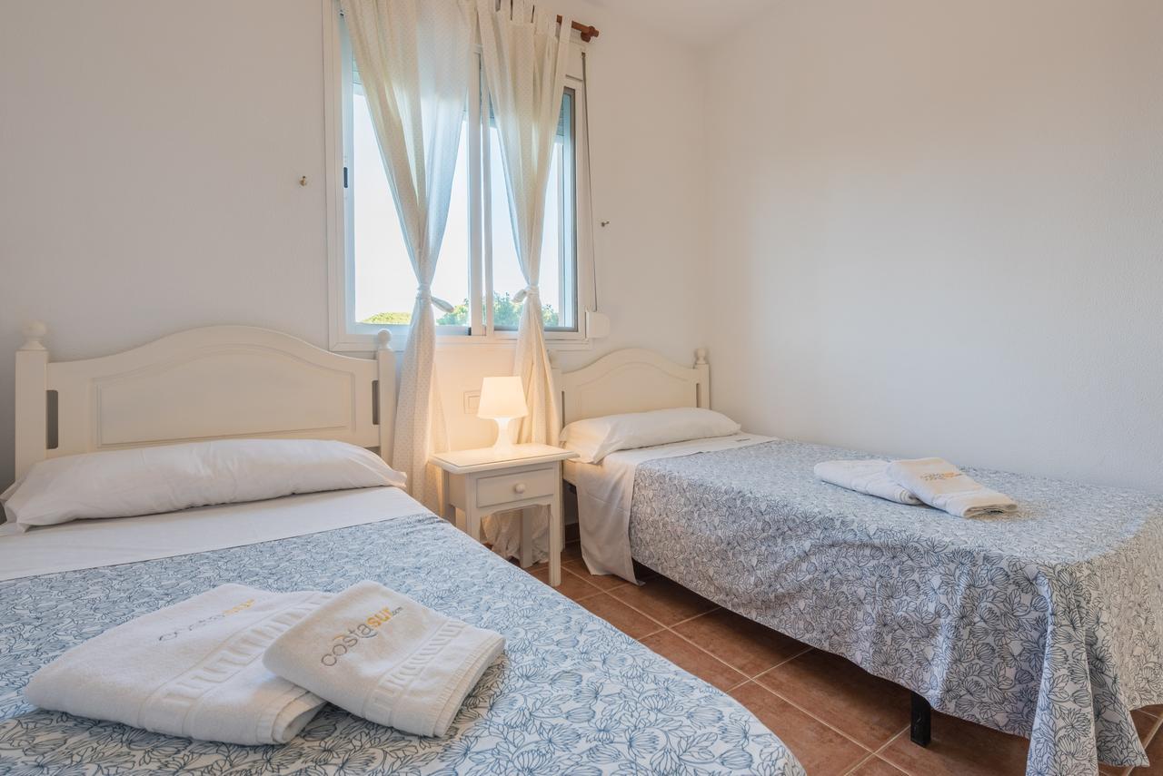 Apartamento Mijares Chiclana de la Frontera Exterior foto