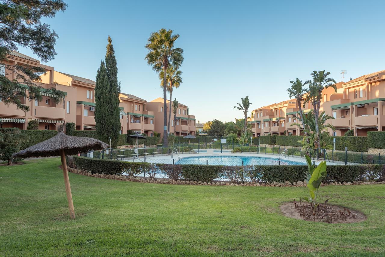Apartamento Mijares Chiclana de la Frontera Exterior foto
